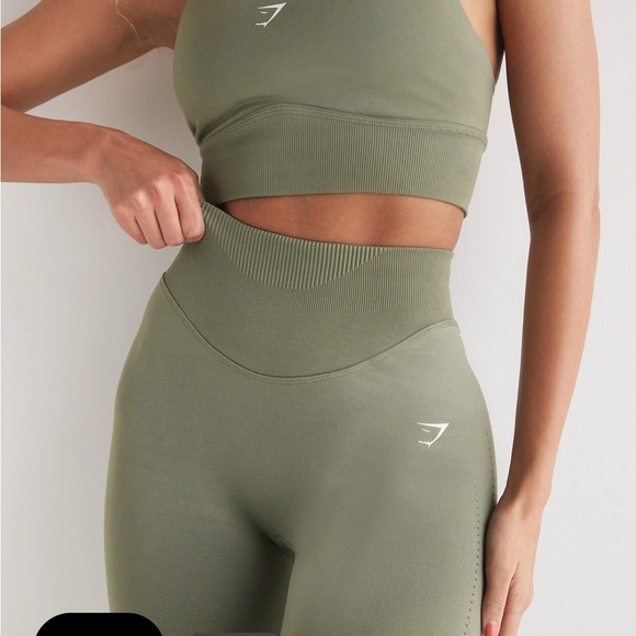 ✨ LOWEST PRICE✨ NEW Green Gymshark Leggings - Picture 3 of 11